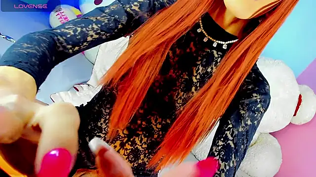 SexyJuliaa01 webcam show