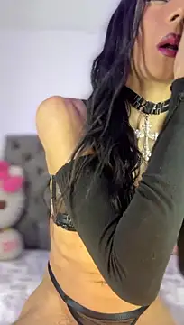 Show modela SexyJuliaa01 na web-kameri