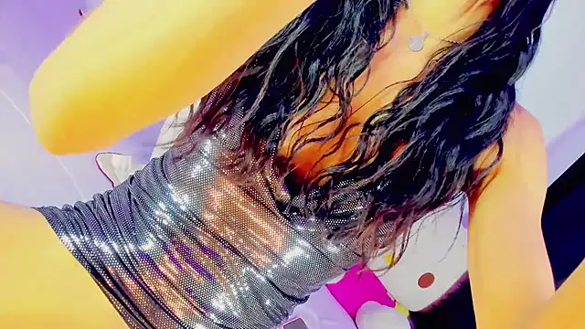 SexyJuliaa01 在線直播表演