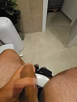 Mpinios webcam show