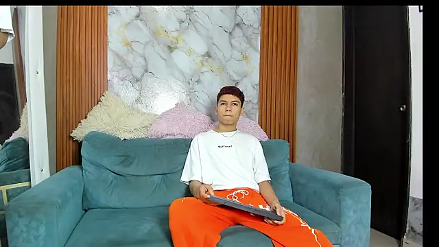 KING_OFF_BOYS 在線直播表演