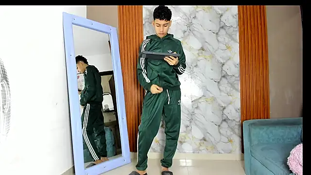 KING_OFF_BOYS Pertunjukan Webcam