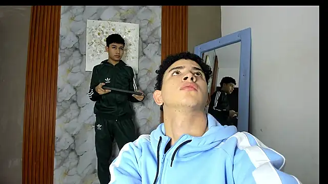 KING_OFF_BOYS Webcam show