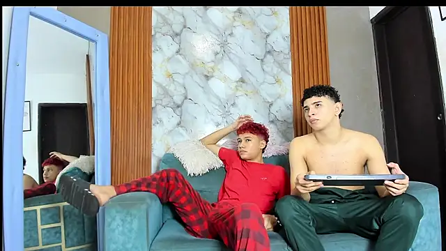 KING_OFF_BOYS 在線直播表演