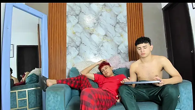 KING_OFF_BOYS Webcam show