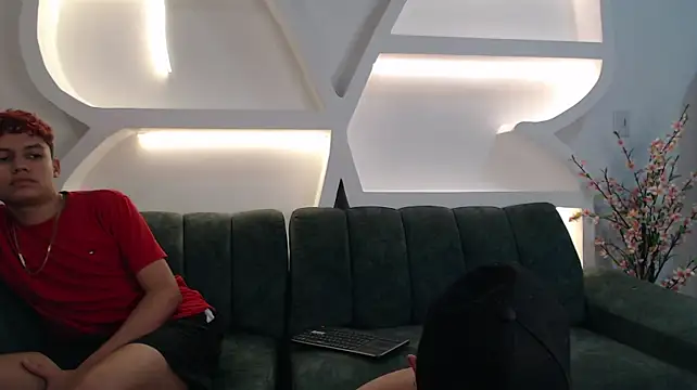 عرض كام KING_OFF_BOYS