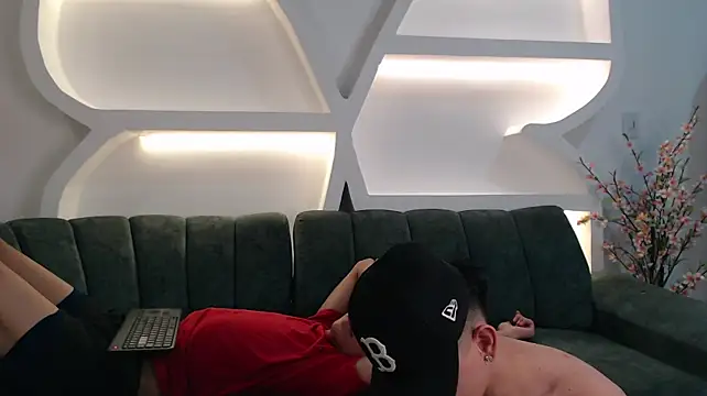 KING_OFF_BOYS Webcam-Show