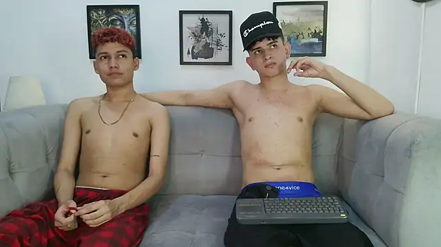 KING_OFF_BOYS Webcam show