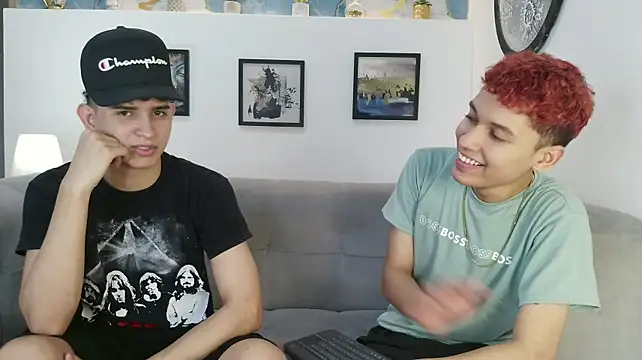 KING_OFF_BOYS webcam show