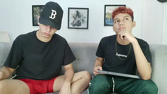 KING_OFF_BOYS webcam show