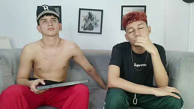 Вебкам-шоу KING_OFF_BOYS