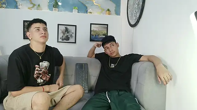 KING_OFF_BOYS' Webcam Show