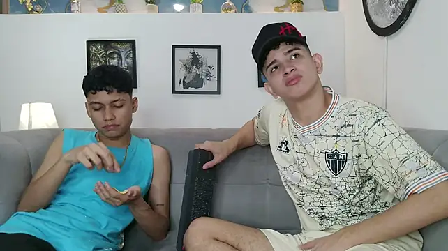 KING_OFF_BOYS Show Webcam