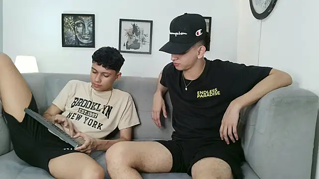 KING_OFF_BOYS Webcam Show