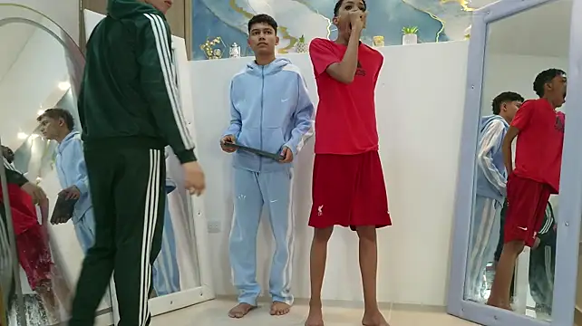 KING_OFF_BOYS' Webcam Show