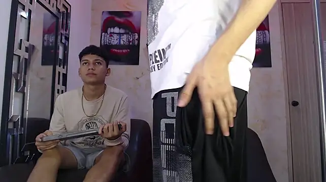 KING_OFF_BOYS Webcam-Show