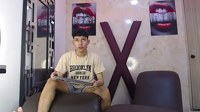 KING_OFF_BOYS Webcamshow