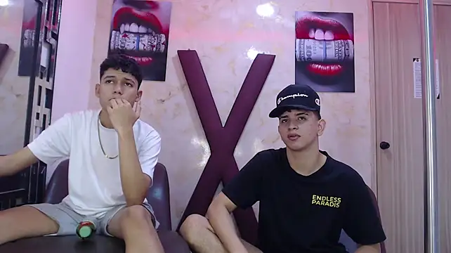 عرض كام KING_OFF_BOYS