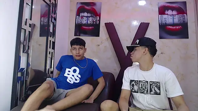 KING_OFF_BOYS Adlı Modelin Web Kamerası Şovu