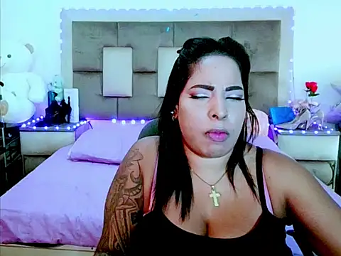 Chat XXX en directo de indiantopaz694u