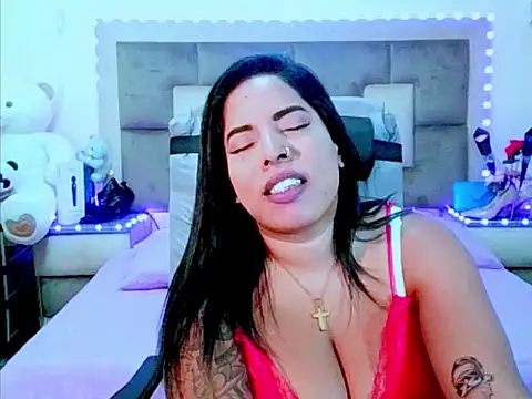 Czat XXX na żywo – indiantopaz694u