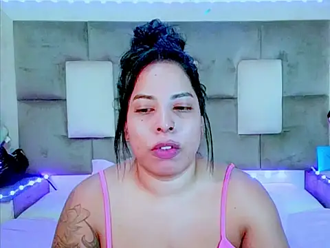indiantopaz694u Chat XXX in diretta