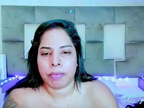 Chat +18 de indiantopaz694u ao vivo
