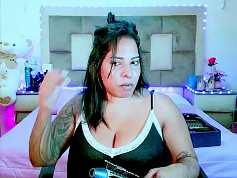 indiantopaz694u Chat XXX in diretta