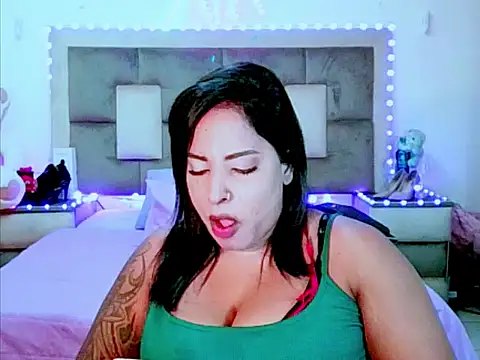 indiantopaz694u webkamerás műsora