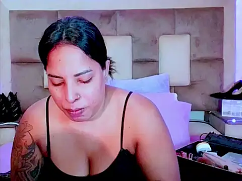 indiantopaz694u's Webcam Show