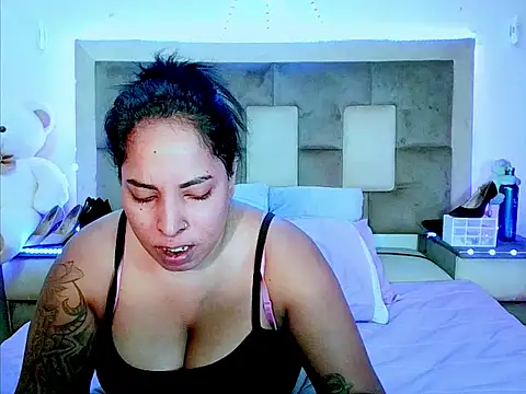 indiantopaz694u Webcamshow