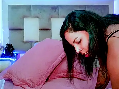 XXX chat uživo modela indiantopaz694u