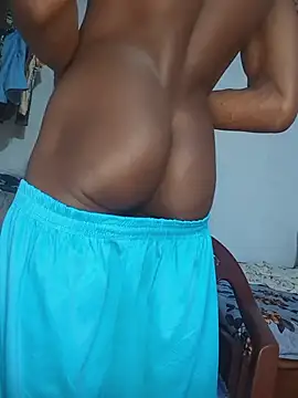 Show modela boodjona2 na web-kameri