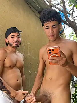 عرض كام hotboys1924