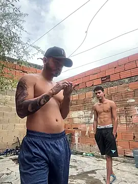 hotboys1924 网络视讯表演