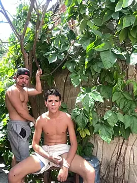 hotboys1924 Show in webcam