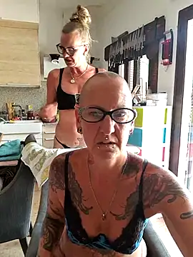 Show de webcam de Emma_Milf25