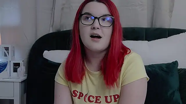 Chatroom XXX en direct de KailyKay