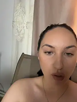 Онлайн чат XXX Lucy_doll22
