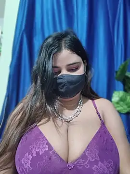 Hot_babydoll1 网络视讯表演