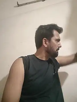 INDIANJONNYSINN 网络视讯表演