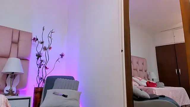 kamii_arias' Live XXX Chat