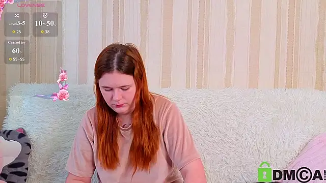 חדר צ'אט בשידור חי של Eva_Starlight
