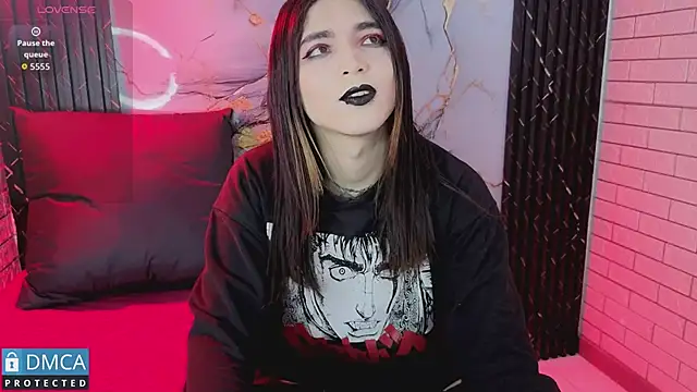 MaeveKuro Шоу с уебкамера