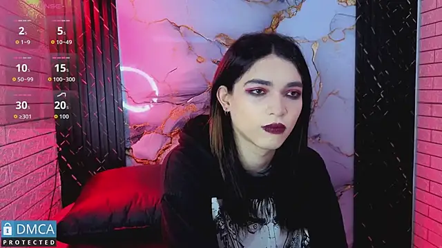 MaeveKuro webkamerás műsora
