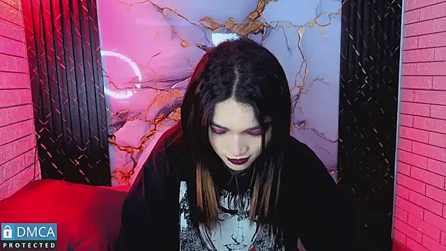 Webkamerová show MaeveKuro