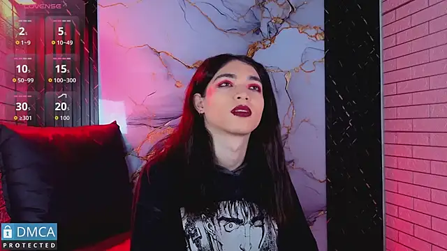 MaeveKuro 网络视讯表演