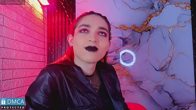 عرض كام MaeveKuro