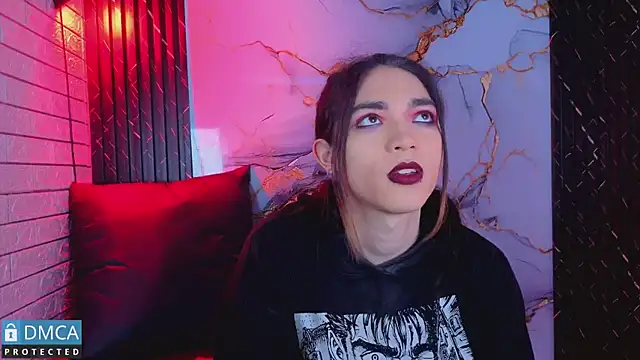 Webkamerová show MaeveKuro