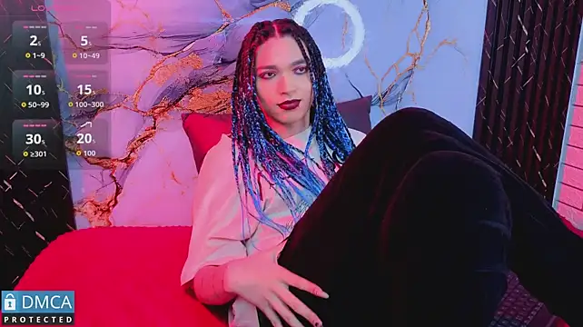 MaeveKuro Webcamshow